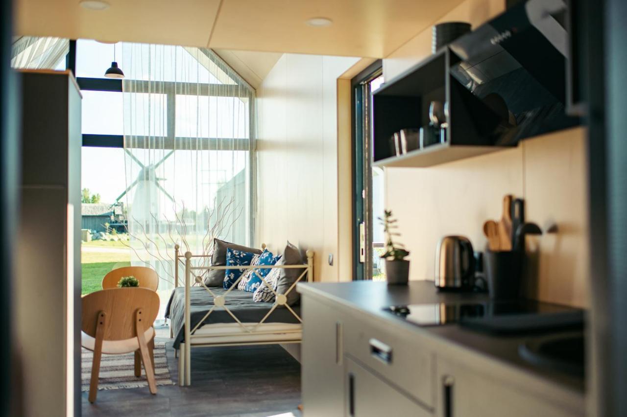 Apartamenti Vejdzirnavas Ventspils Exteriör bild