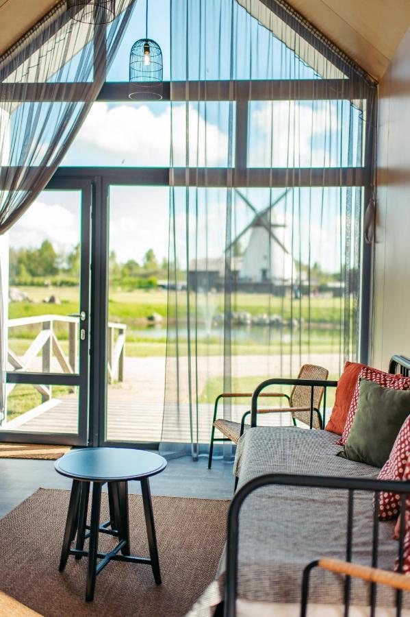 Apartamenti Vejdzirnavas Ventspils Exteriör bild