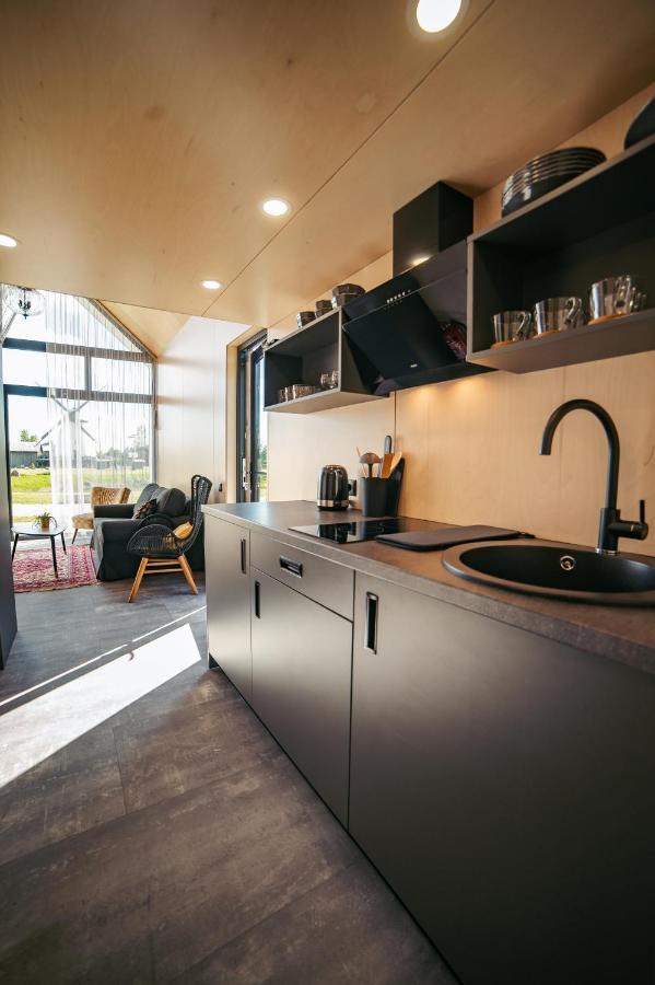 Apartamenti Vejdzirnavas Ventspils Exteriör bild